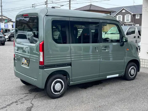 Honda N-VAN Plus Style