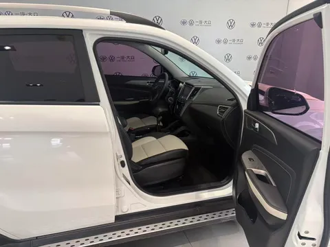 Changan CS35