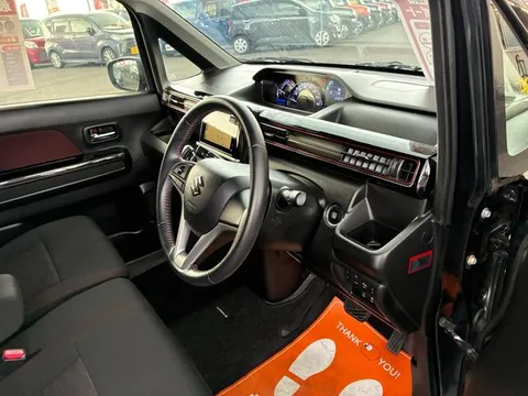 Suzuki Wagon R Stingray