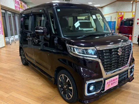Suzuki Spacia Custom
