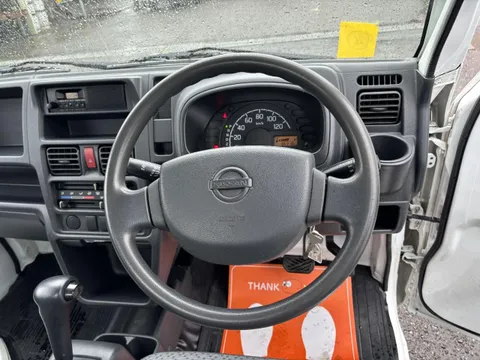 Nissan Clipper Truck
