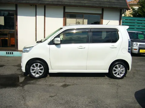 Suzuki Wagon R Stingray