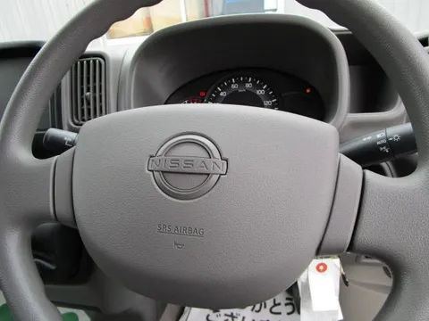 Nissan Clipper