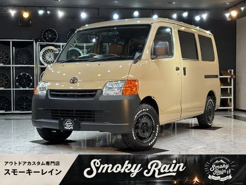 Toyota TownAce Van