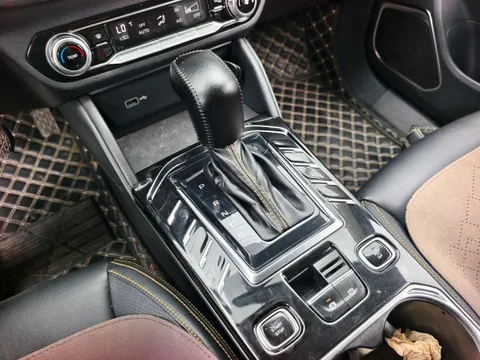 Bestune T77
