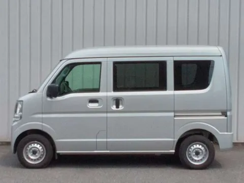 Nissan Clipper