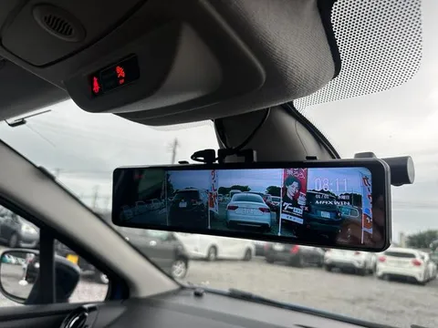 Renault Lutecia