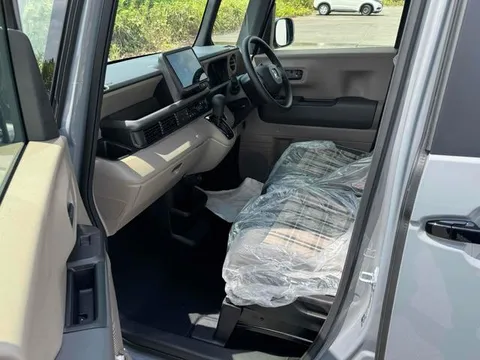 Honda N-BOX Joy