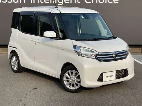 Nissan Dayz Roox