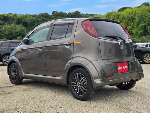 Subaru R2