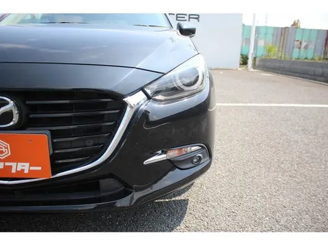 Mazda Axela Sport