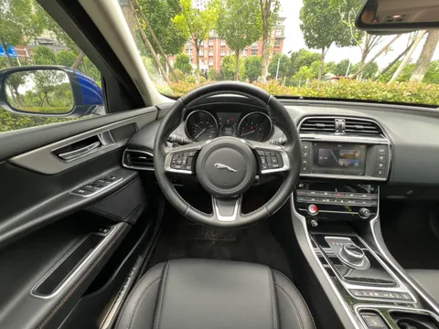 Jaguar XEL