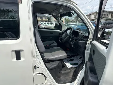 Toyota TownAce Van