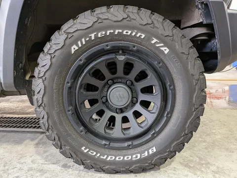 Suzuki Jimny Sierra