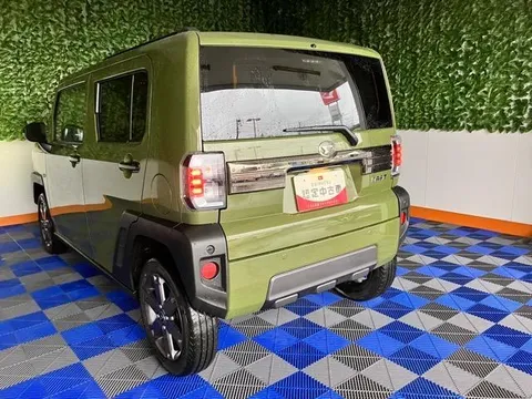 Daihatsu Taft