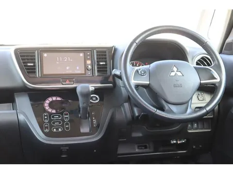 Mitsubishi eK Space Custom