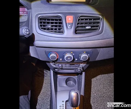 Renault SM3