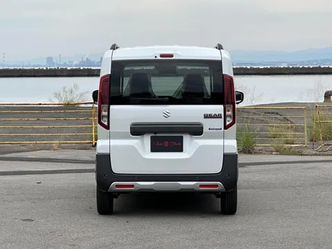 Suzuki Spacia Gear