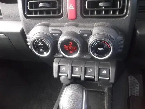 Suzuki Jimny Sierra
