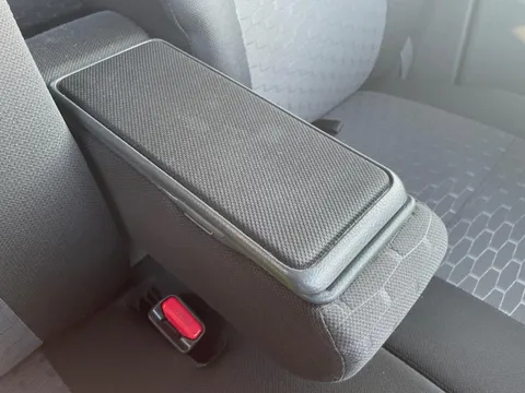 Toyota Pixis Mega