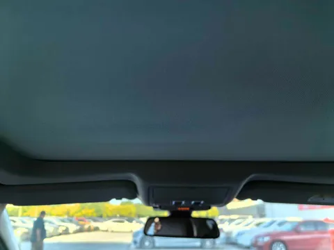 Jaguar XEL