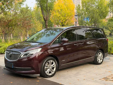 Buick GL8