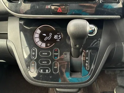 Mitsubishi eK Space Custom