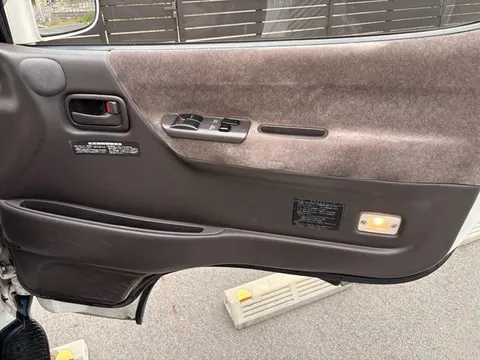 Toyota HiAce Wagon