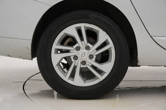 Renault SM3