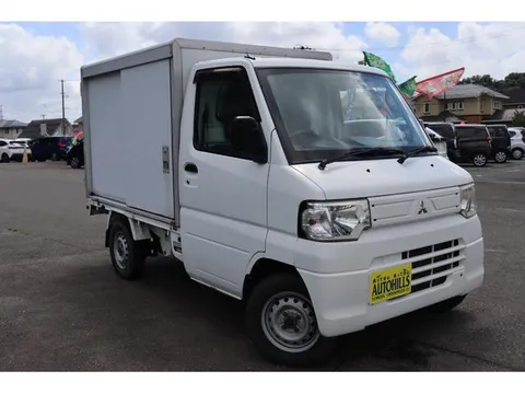Mitsubishi Minicab Truck