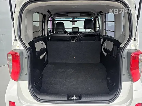 Kia Deluxe