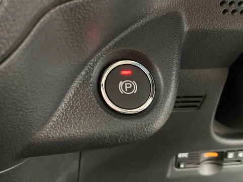 Honda N-BOX Slash