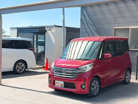 Nissan Dayz Roox