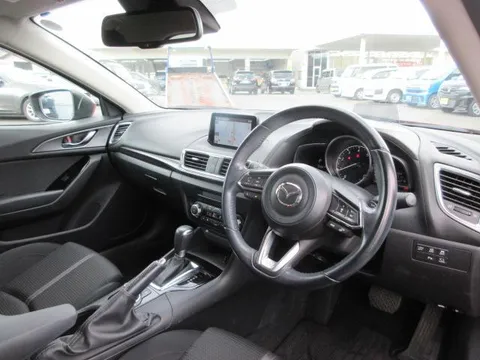 Mazda Axela Sport