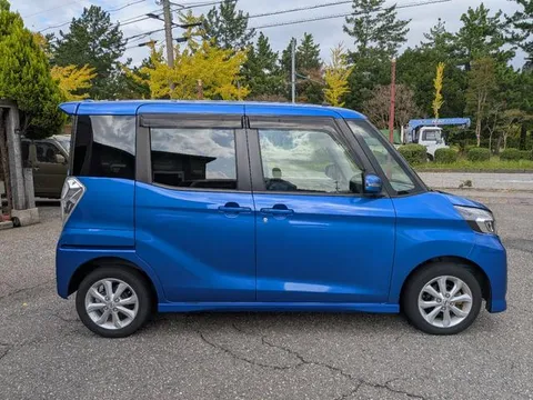 Nissan Dayz Roox