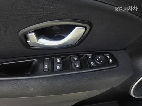 Renault SM3