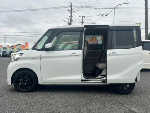 Mitsubishi eK Space