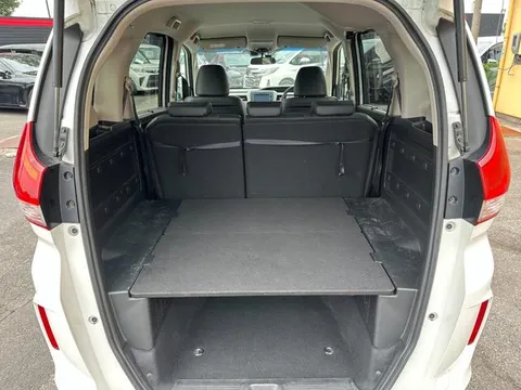 Honda Freed Plus