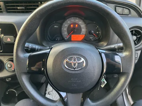 Toyota Yaris (Vitz)