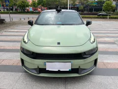 Lynk & Co 03