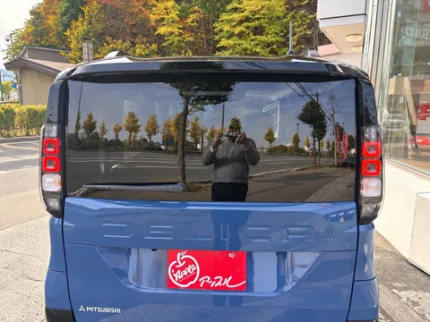 Mitsubishi Delica Mini