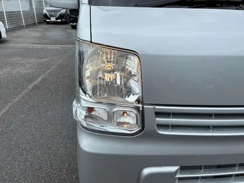 Nissan Clipper