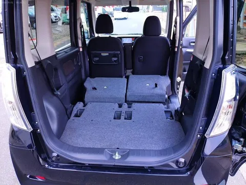 Mitsubishi eK Space Custom