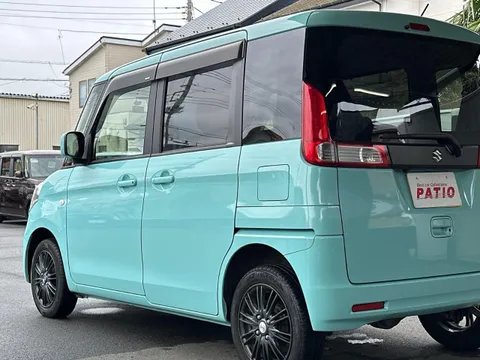 Suzuki Spacia