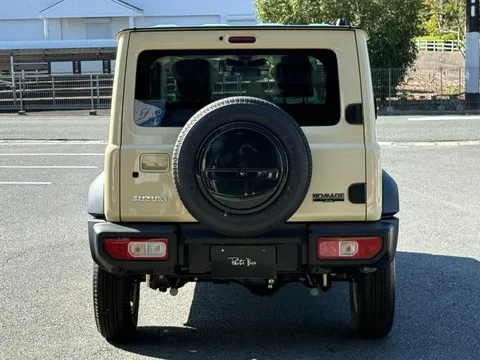 Suzuki Jimny Nomade