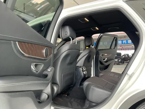 Mercedes-Benz Mercedes-Benz GLC