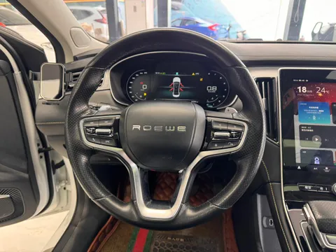 Roewe i6