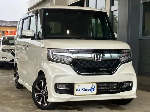 Honda N-BOX Custom