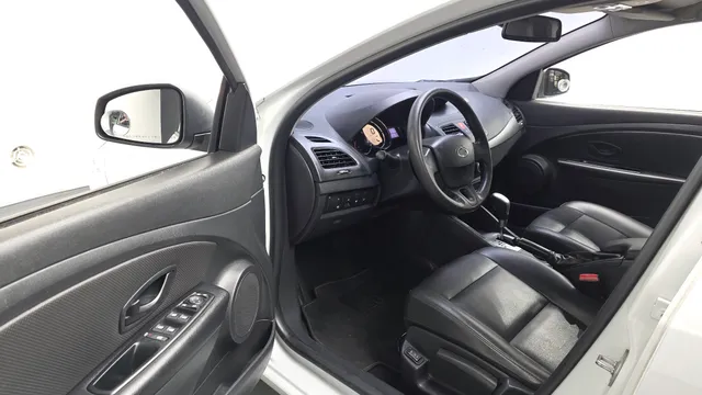 Renault SM3