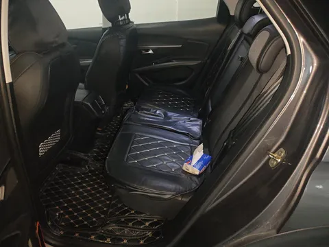 Peugeot 4008